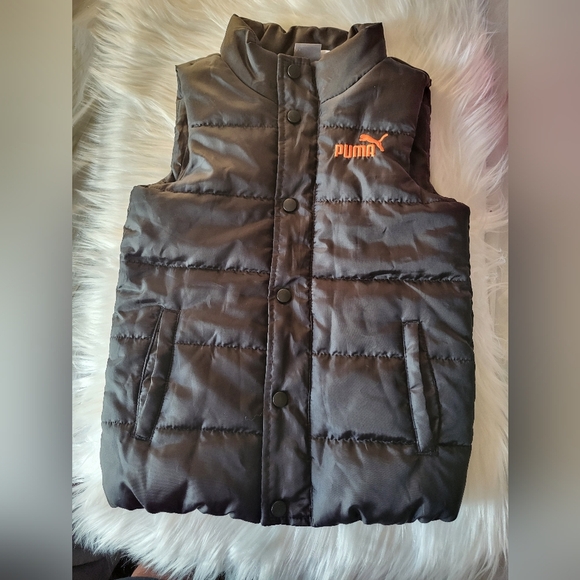 Puma Kids Black Puffer Vest, Size 6 - Picture 1 of 4